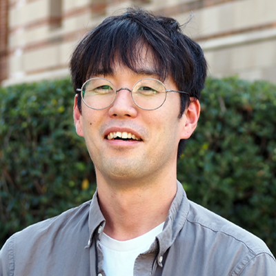 Mo_Yoo